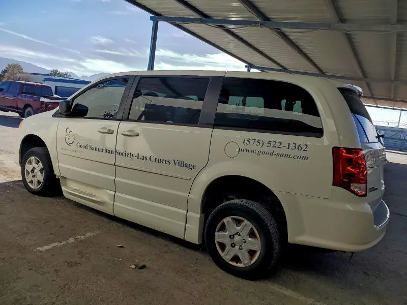 2013 DODGE GRAND CARAVAN SE  