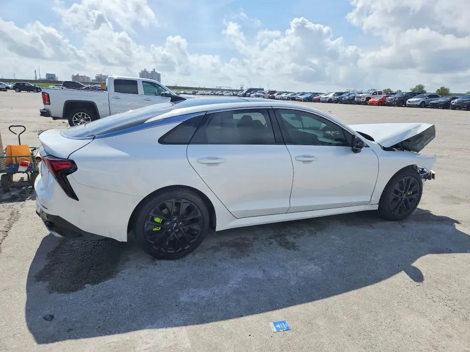 2026 KIA K5 GT  