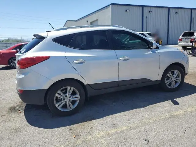 2011 HYUNDAI TUCSON GLS  