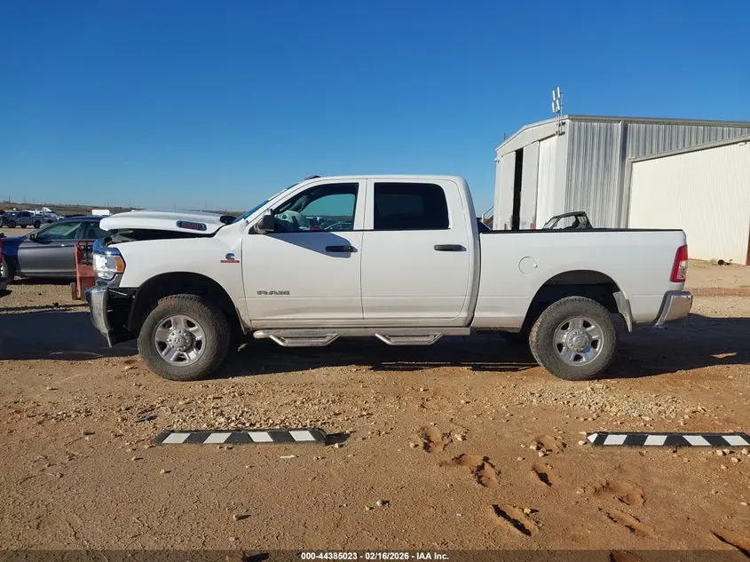 2022 RAM 2500 TRADESMAN  4X4 6'4 BOX