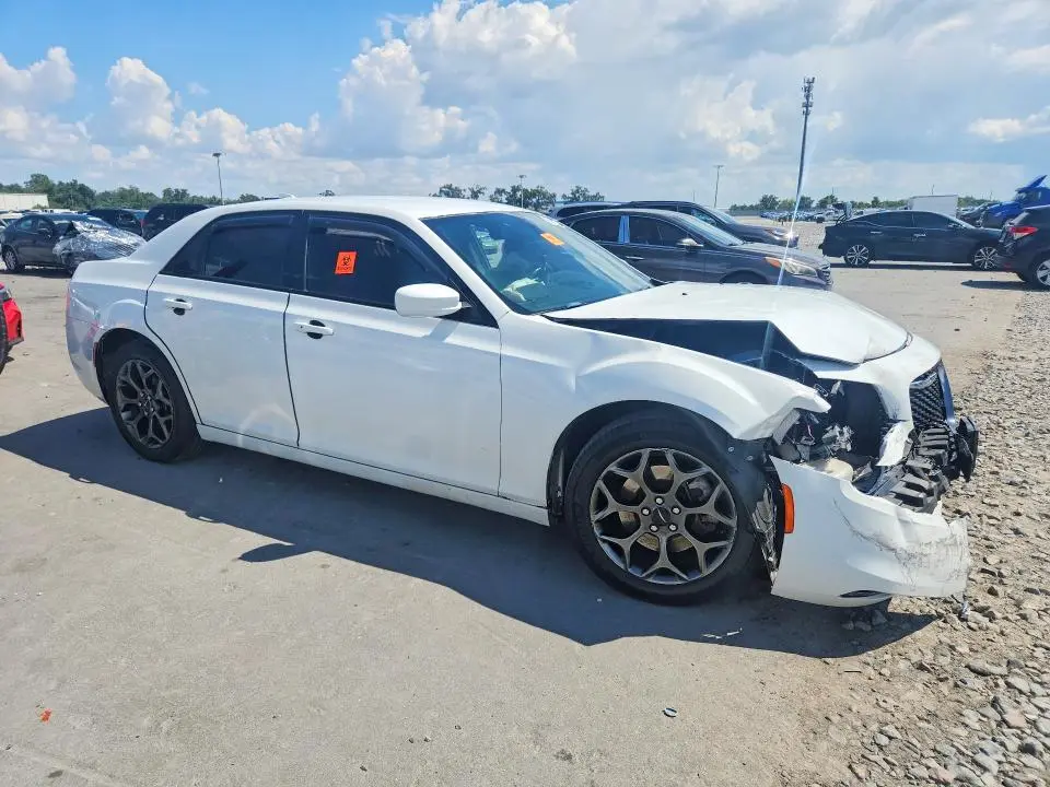 2018 CHRYSLER 300 S  