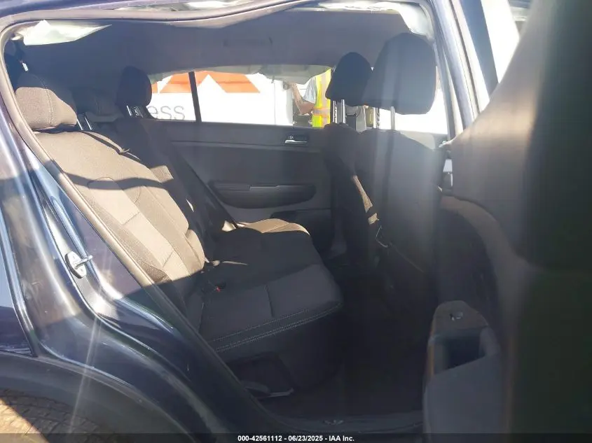 2022 KIA SPORTAGE LX