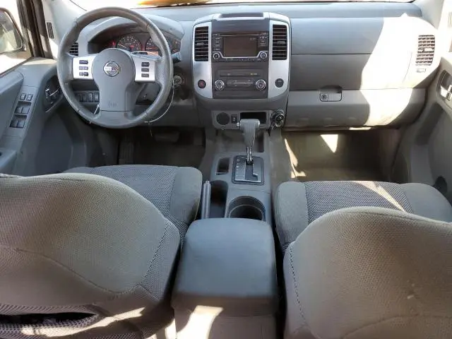 2016 NISSAN FRONTIER S  