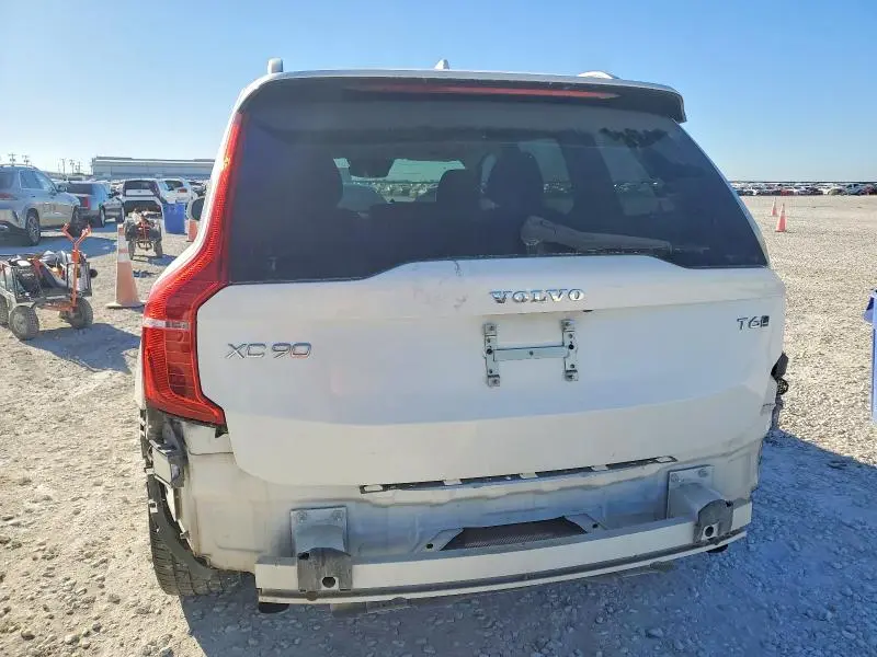 2019 VOLVO XC90 T6 MOMENTUM  