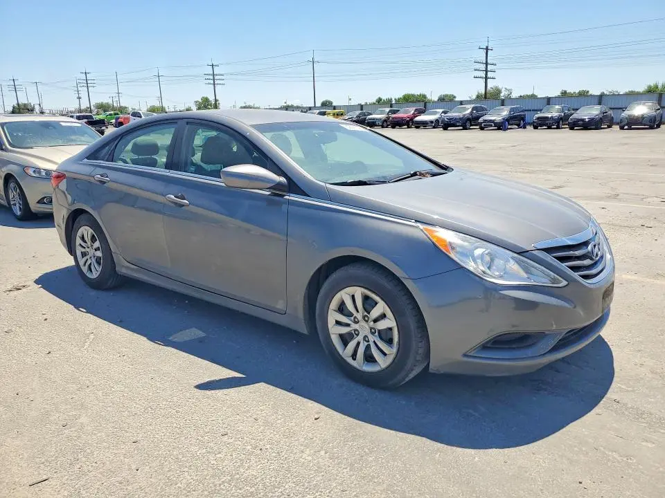 2012 HYUNDAI SONATA GLS  