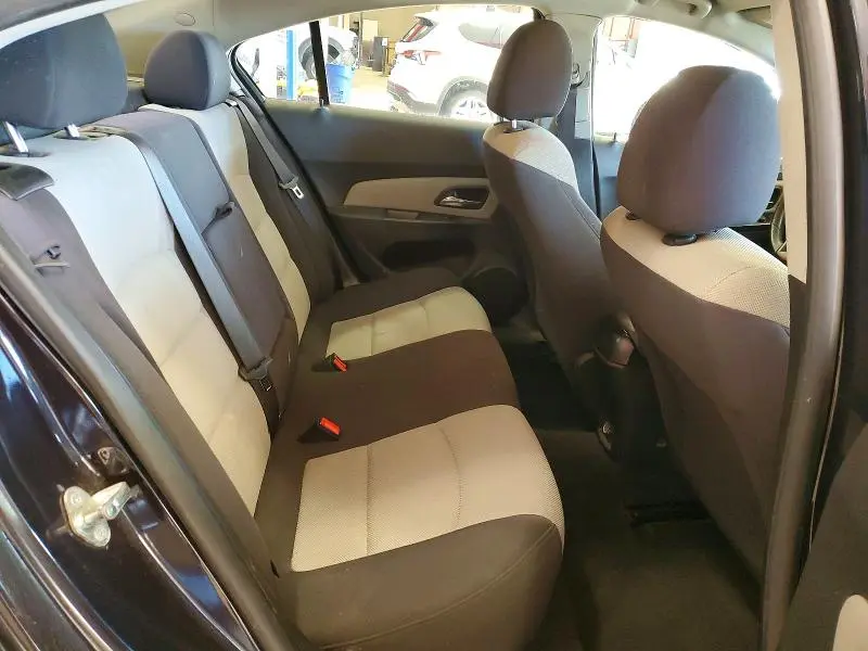 2014 CHEVROLET CRUZE LS  