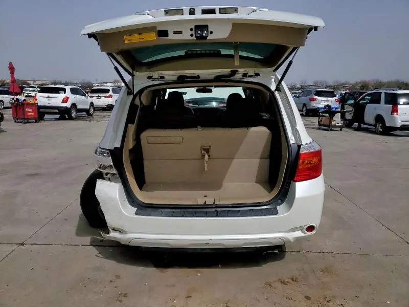 2010 TOYOTA HIGHLANDER LIMITED  