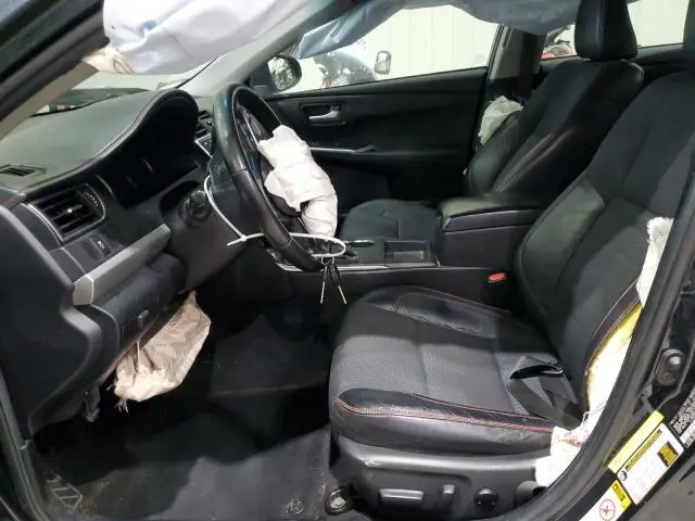 2016 TOYOTA CAMRY LE  