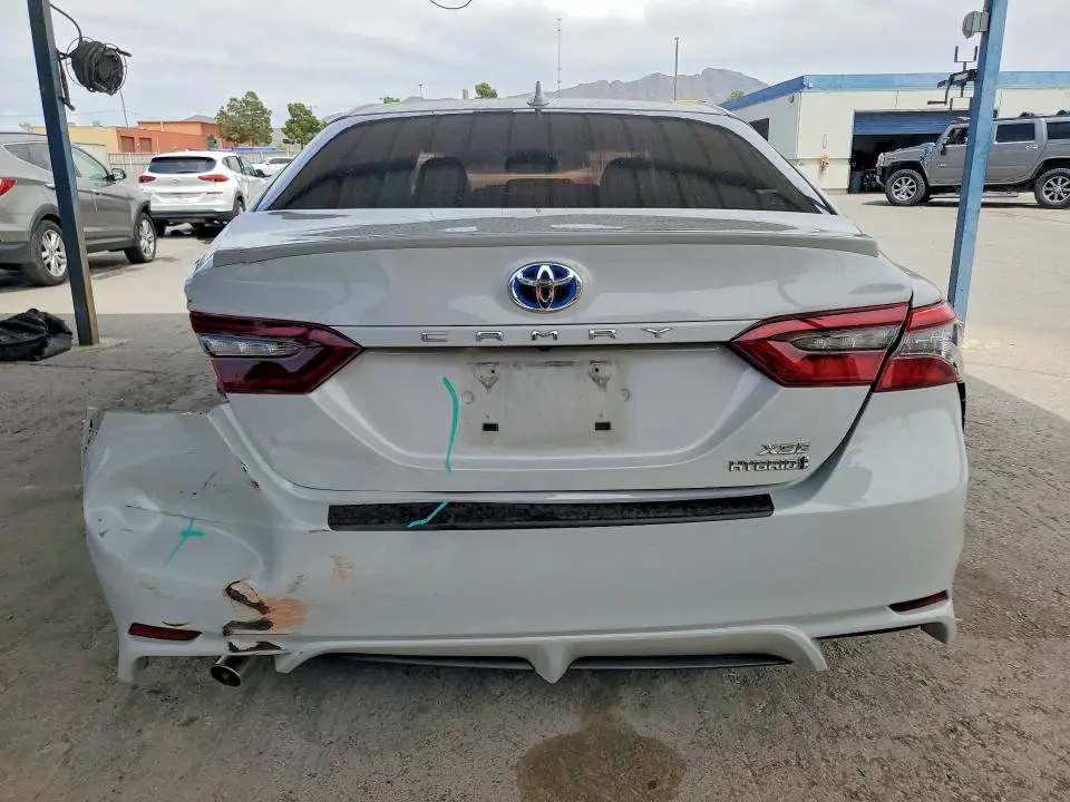 2022 TOYOTA CAMRY XSE  