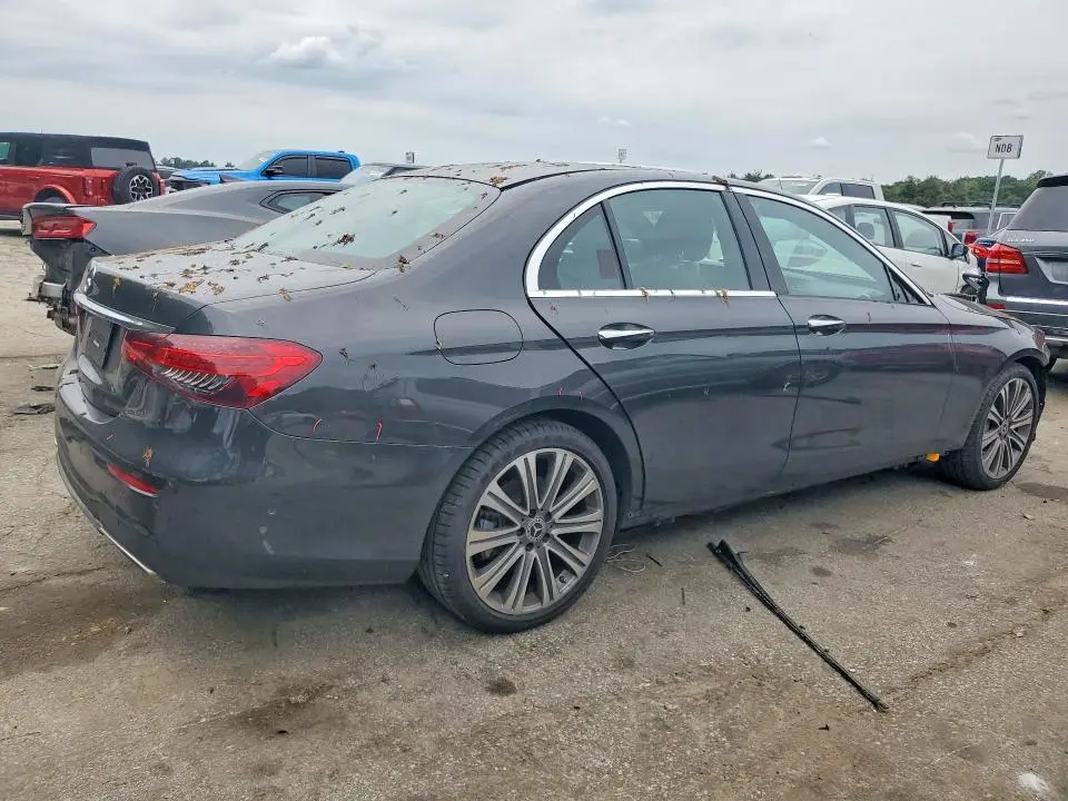 2022 MERCEDES-BENZ E 350  