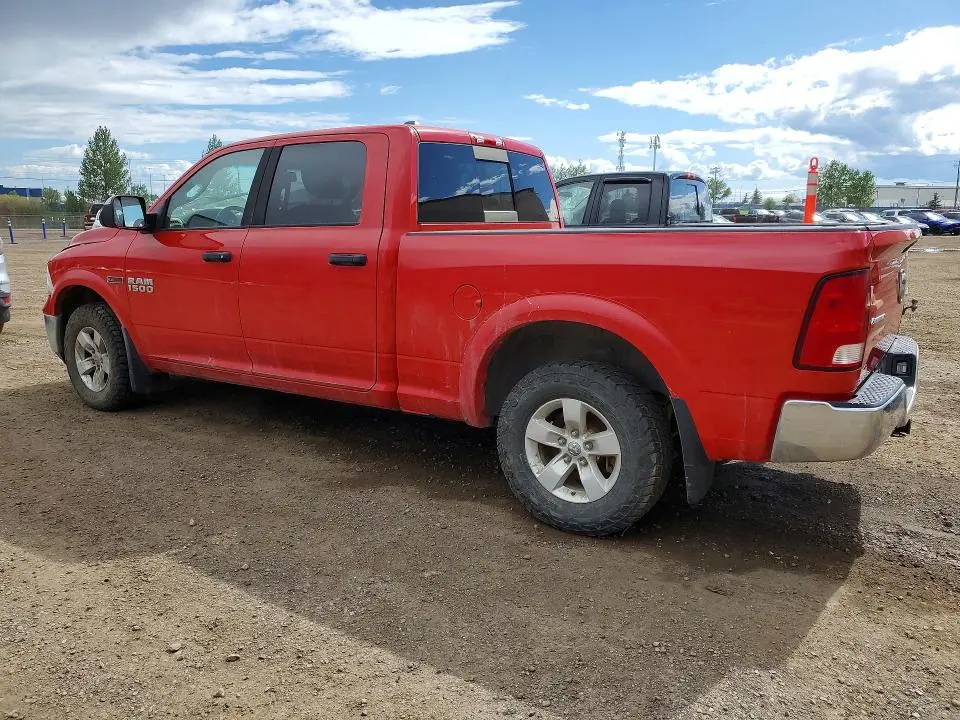2015 RAM 1500 SLT  