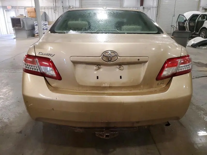 2010 TOYOTA CAMRY BASE  
