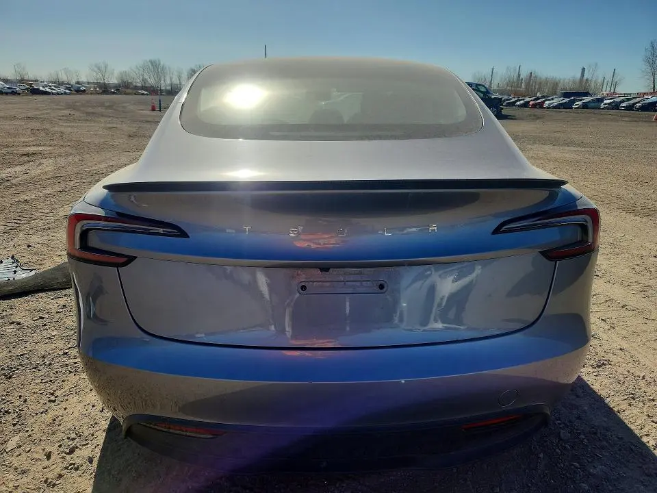 2024 TESLA MODEL 3   