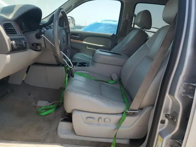 2012 CHEVROLET SUBURBAN K1500 LT  