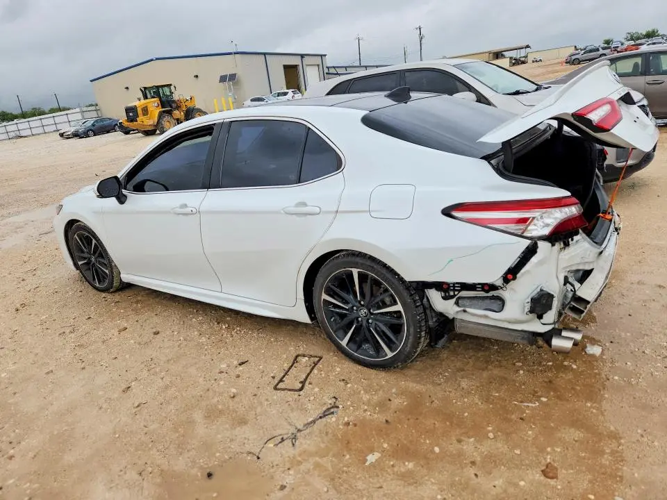 2018 TOYOTA CAMRY XSE V6  