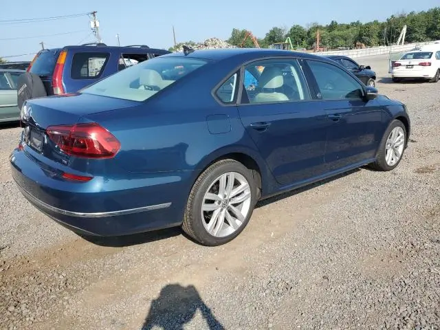 2019 VOLKSWAGEN PASSAT WOLFSBURG  