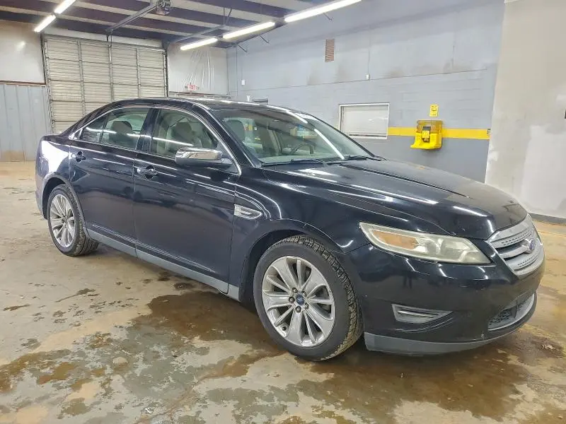 2012 FORD TAURUS LIMITED  