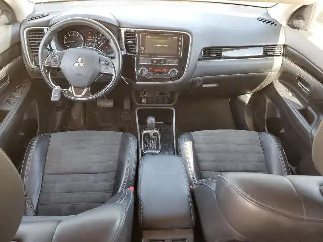 2019 MITSUBISHI OUTLANDER SE