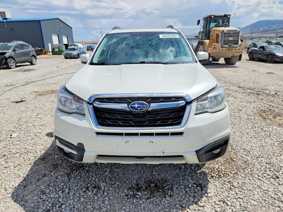 2017 SUBARU FORESTER 2.5I LIMITED  
