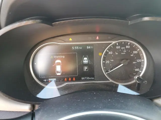 2022 NISSAN VERSA SV