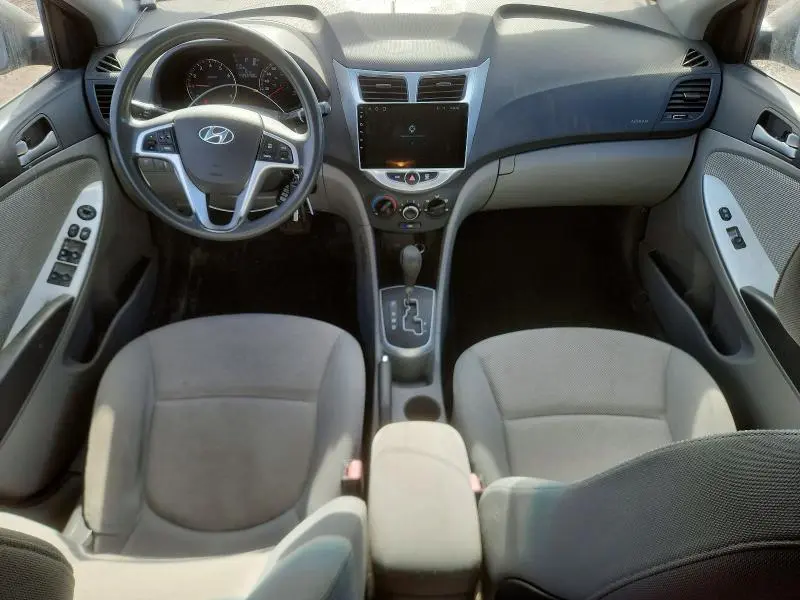 2012 HYUNDAI ACCENT GLS  