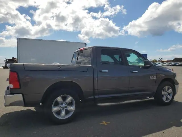 2015 RAM 1500 SLT  