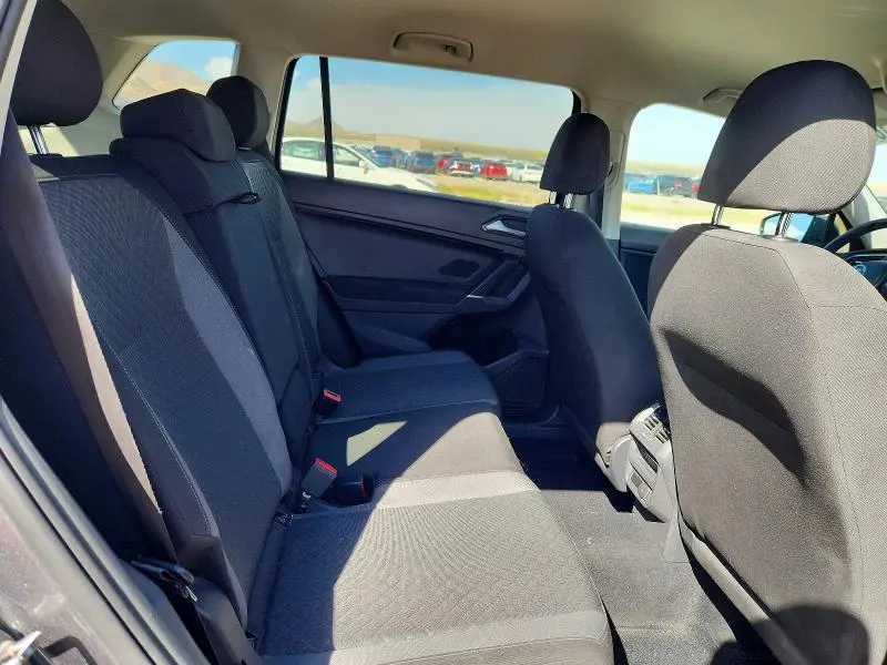 2018 VOLKSWAGEN TIGUAN S  