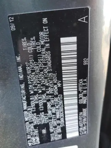 2013 TOYOTA SIENNA LE  