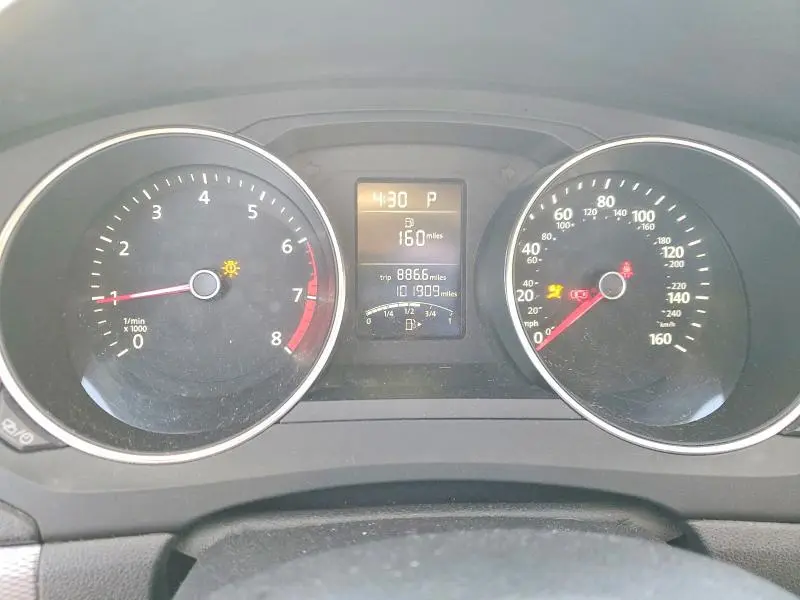 2015 VOLKSWAGEN JETTA SE  