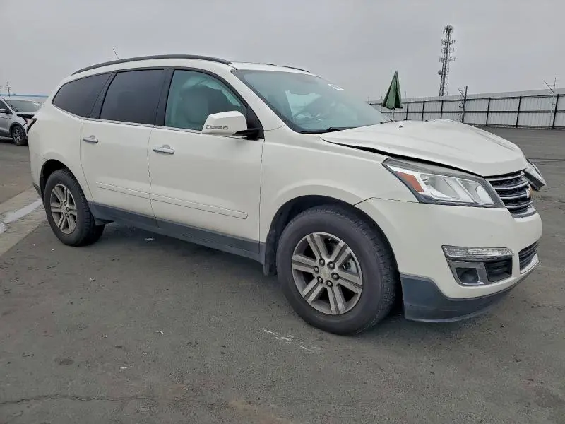 2015 CHEVROLET TRAVERSE LT  