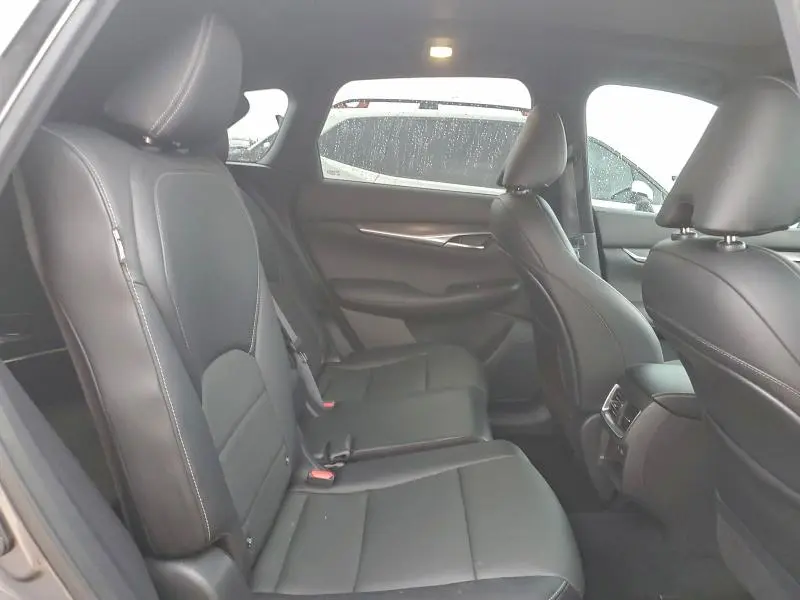 2022 INFINITI QX50 LUXE  