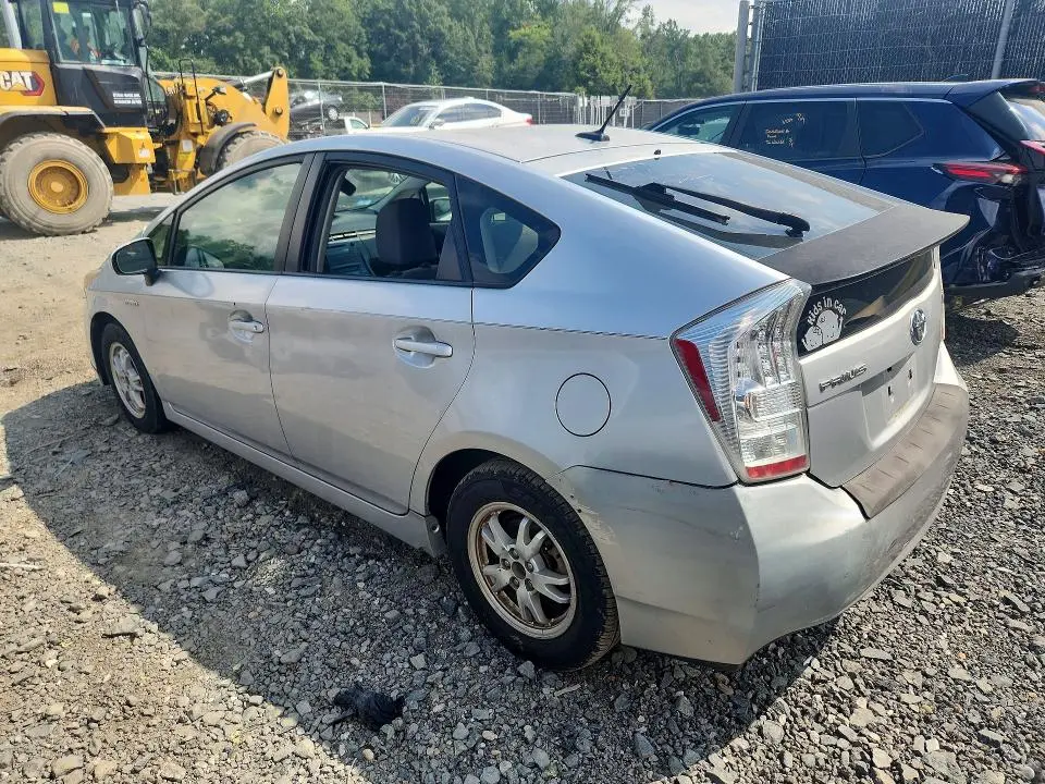2010 TOYOTA PRIUS II  