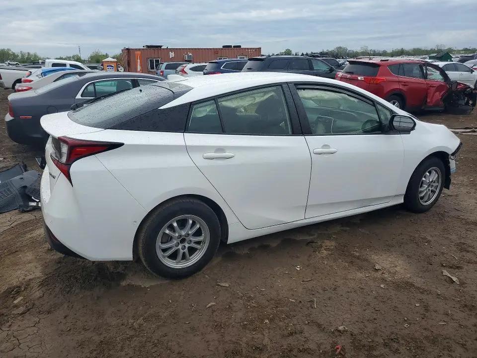 2021 TOYOTA PRIUS LE  