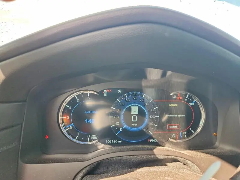 2017 CADILLAC ESCALADE LUXURY  