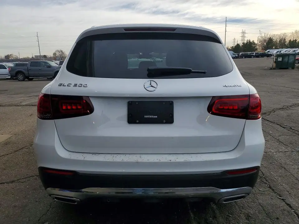 2021 MERCEDES-BENZ GLC 300 4MATIC  