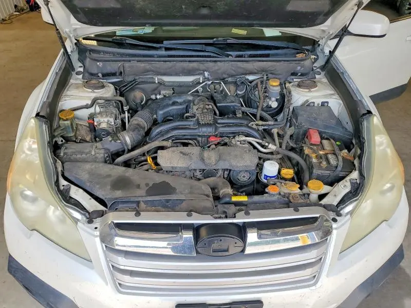 2013 SUBARU OUTBACK 2.5I PREMIUM  