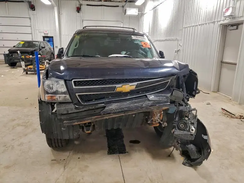 2013 CHEVROLET SUBURBAN K1500 LT  