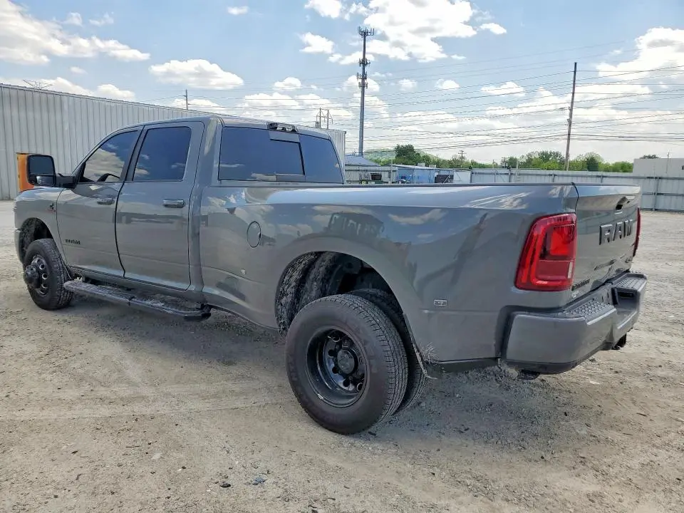 2026 RAM 3500 LARAMIE  