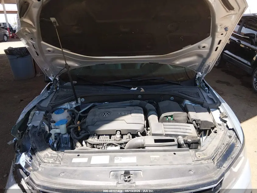2017 VOLKSWAGEN PASSAT 1.8T R-LINE