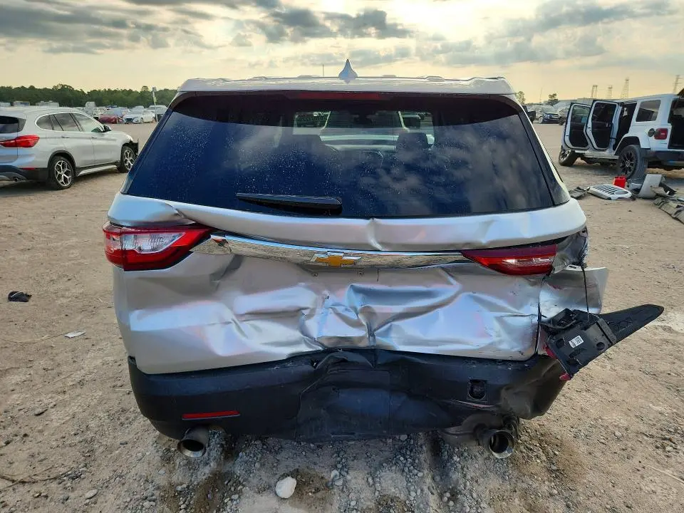2018 CHEVROLET TRAVERSE LS  