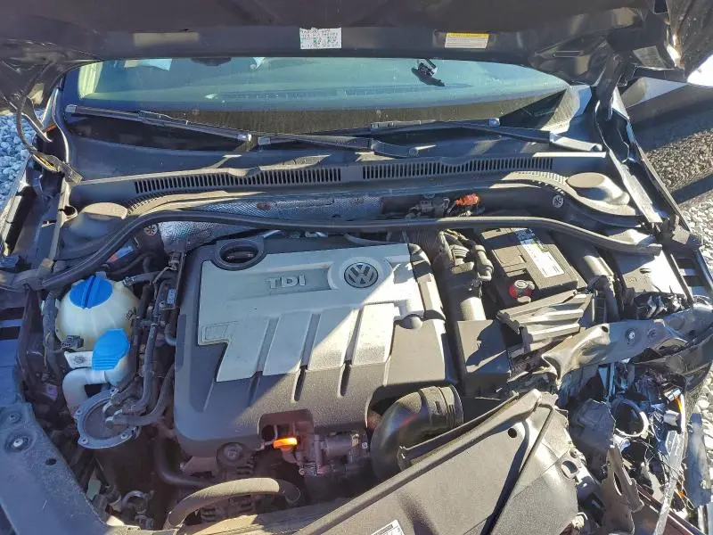 2012 VOLKSWAGEN JETTA TDI  