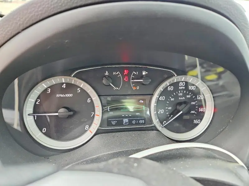 2014 NISSAN SENTRA SV  