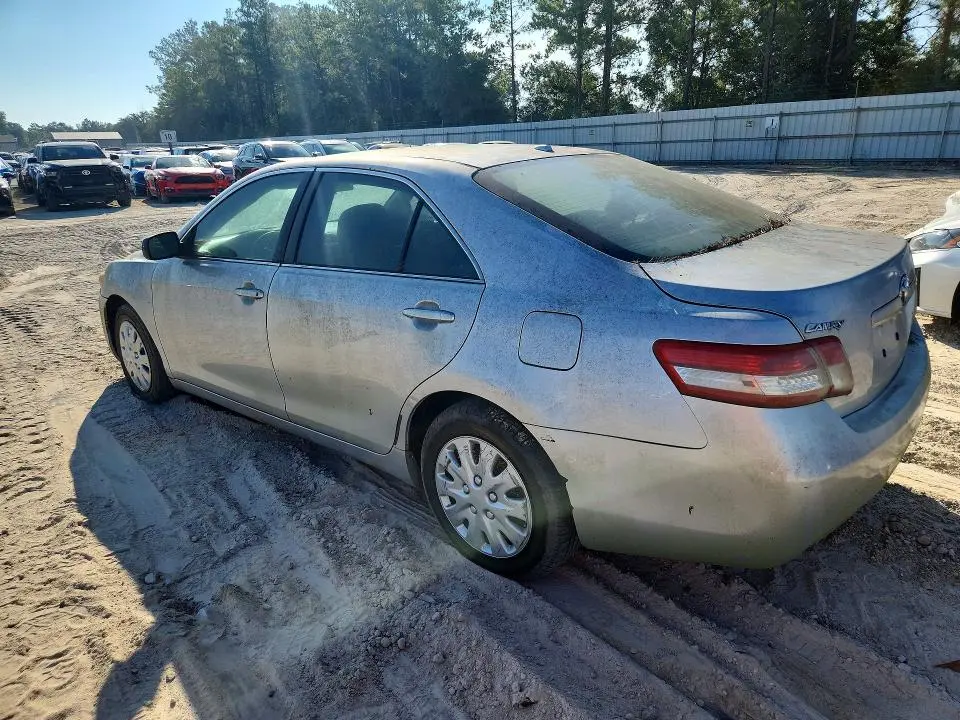 2011 TOYOTA CAMRY BASE  