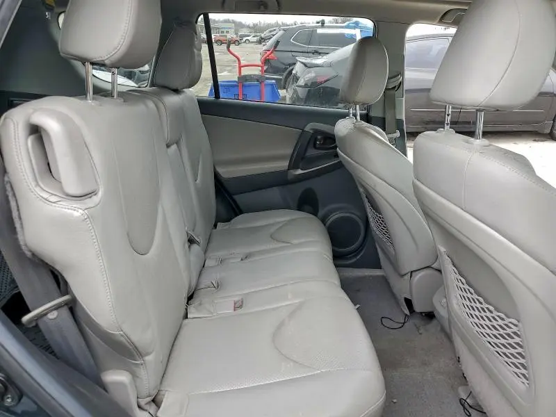 2012 TOYOTA RAV4 LIMITED  