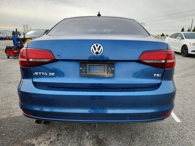 2017 VOLKSWAGEN JETTA SE  