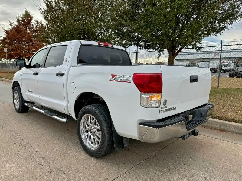 2012 TOYOTA TUNDRA CREWMAX SR5  