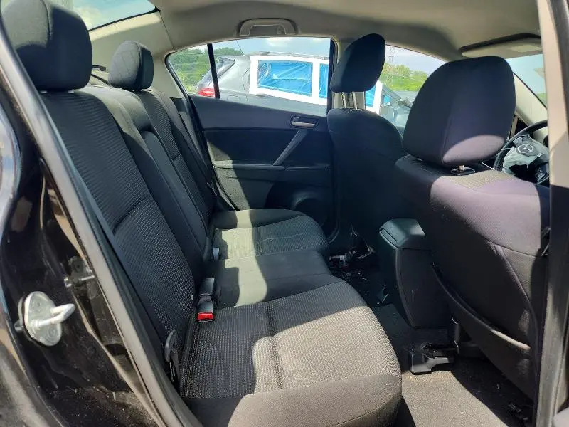2013 MAZDA 3 I  