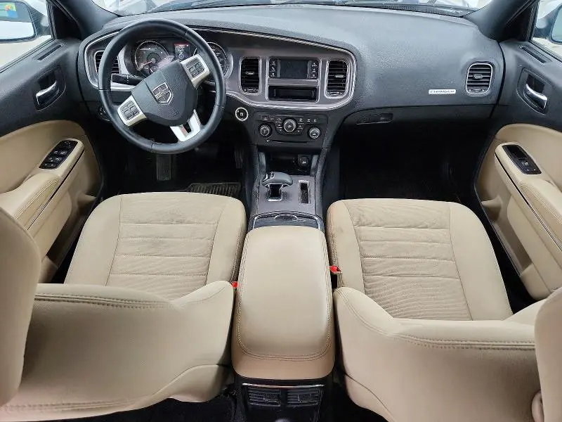 2014 DODGE CHARGER SE  