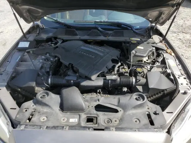 2011 JAGUAR XJL   