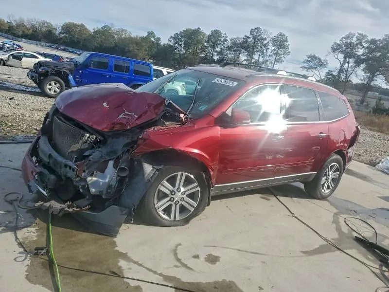 2015 CHEVROLET TRAVERSE LT  